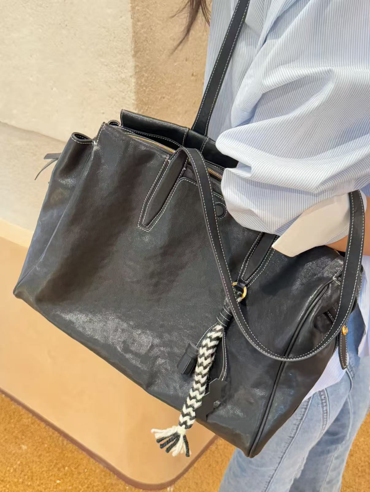 香港狄記皮具 狄記 原創真皮手工 ins郵差包 ins風格包包 頭層牛皮包包 皮革 原創手工真皮 皮件 DEEPKEE 復古真皮手工包