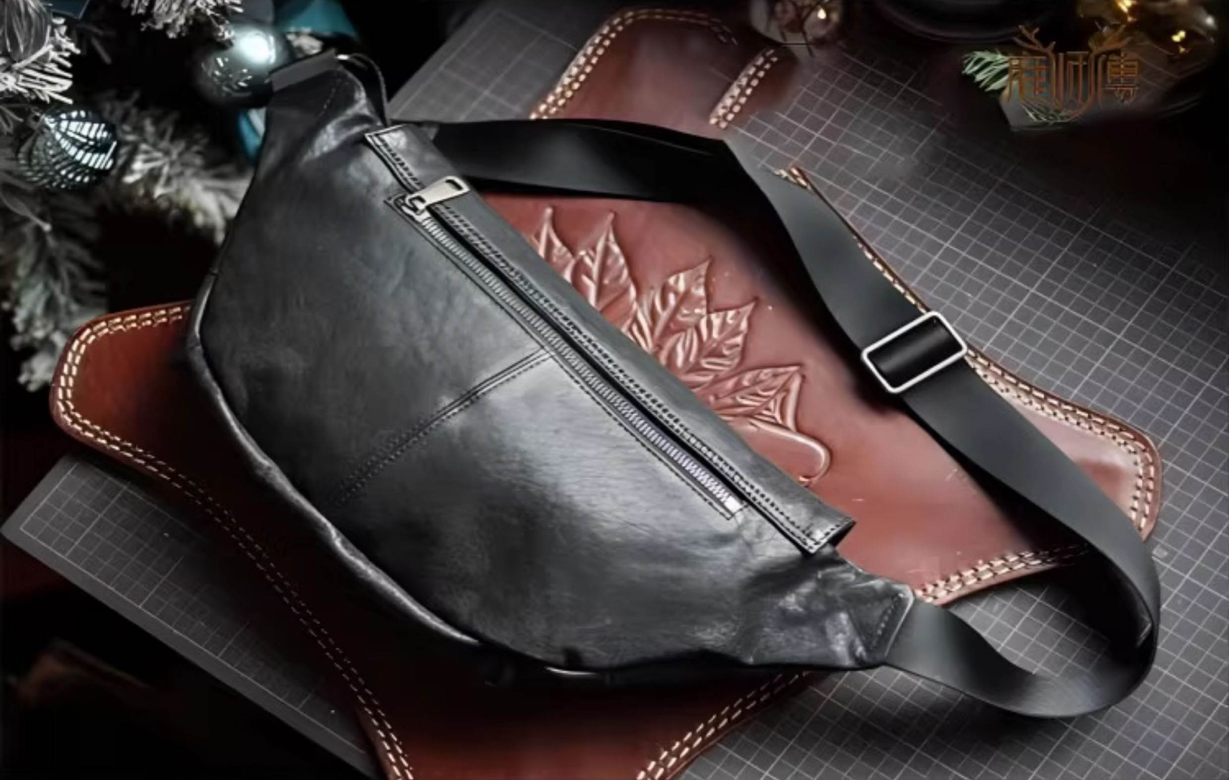 香港狄記皮具 狄記 原創真皮手工 ins郵差包 ins風格包包 頭層牛皮包包 皮革 原創手工真皮 皮件 DEEPKEE 復古真皮手工包