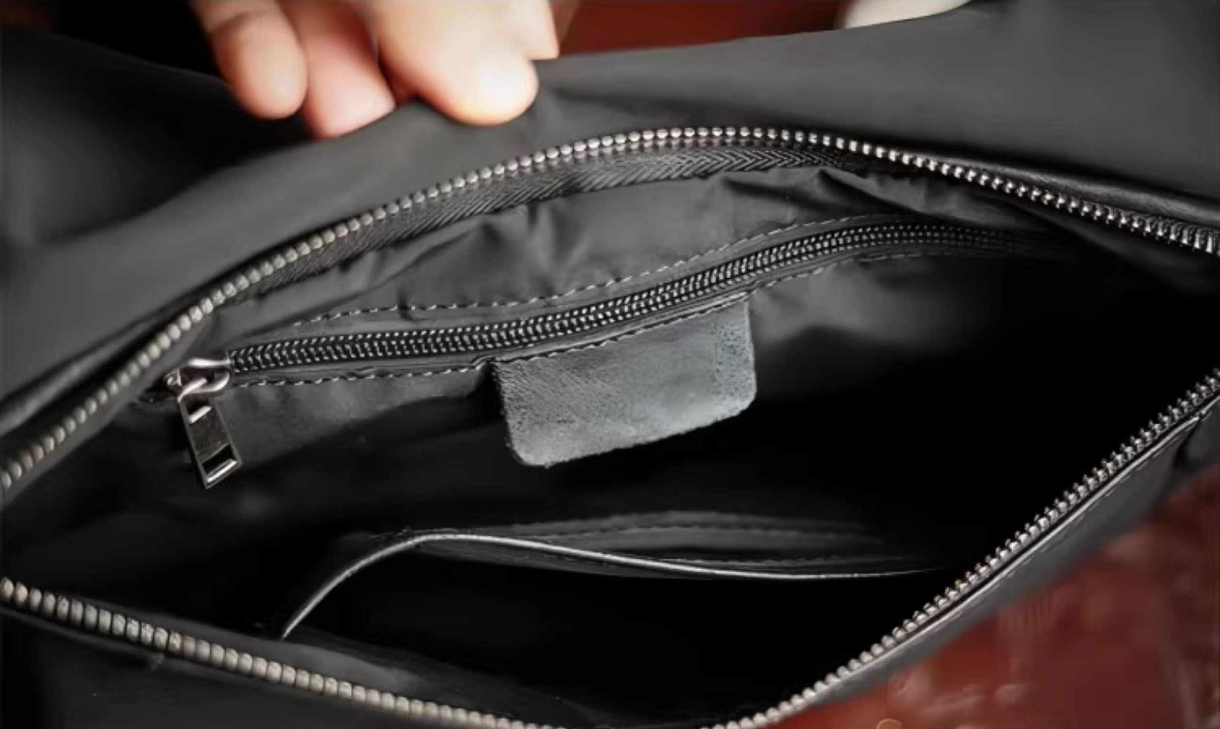 香港狄記皮具 狄記 原創真皮手工 ins郵差包 ins風格包包 頭層牛皮包包 皮革 原創手工真皮 皮件 DEEPKEE 復古真皮手工包