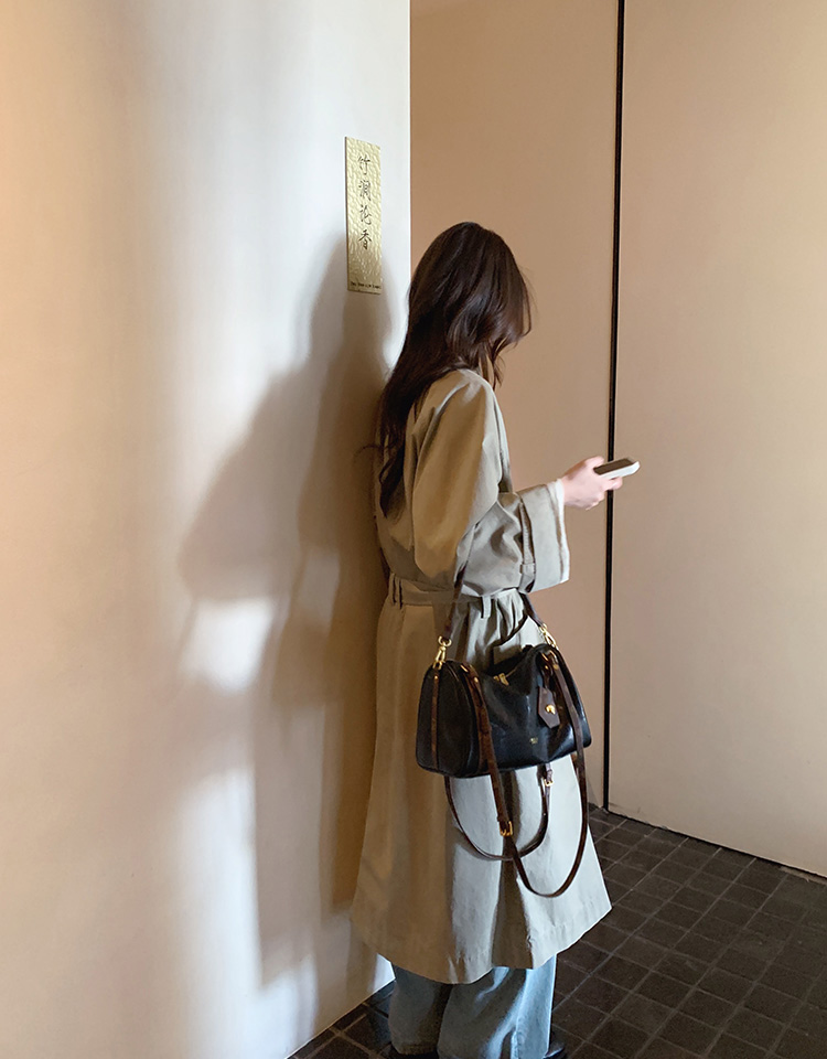 DEEPKEE original nubuck handmade full-grain genuine leather cowhide bag 黑夜騎士枕頭包 CD33238號