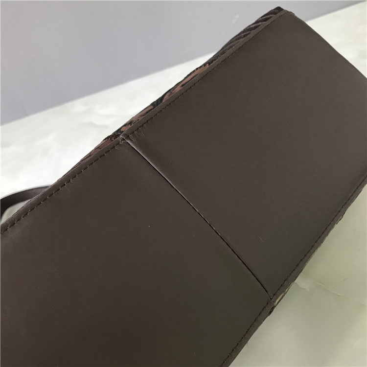 香港狄記皮具 狄記 原創真皮手工 ins郵差包 ins風格包包 頭層牛皮包包 皮革 原創手工真皮 皮件 DEEPKEE 復古真皮手工包