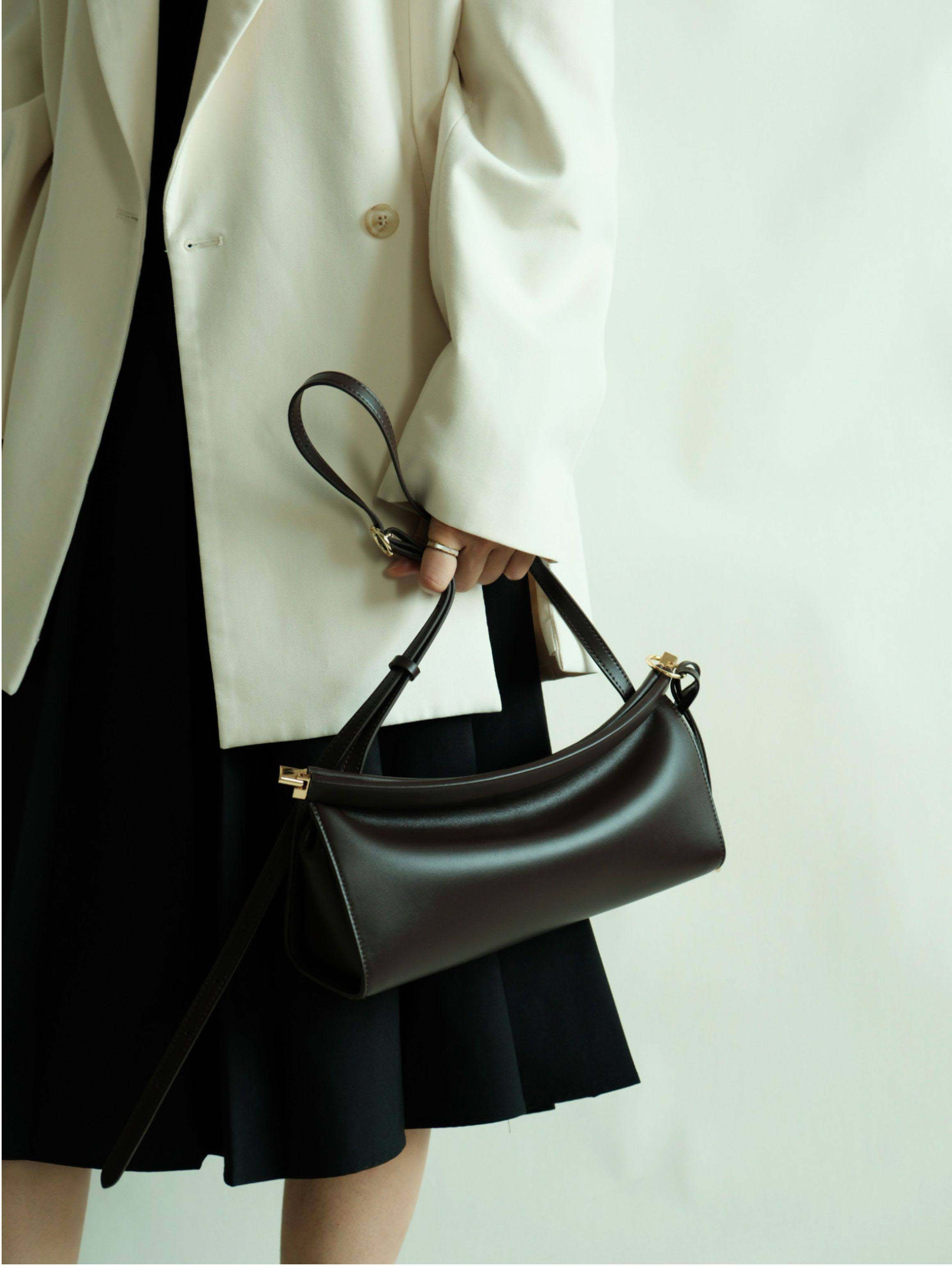 香港狄記皮具 狄記 原創真皮手工 ins郵差包 ins風格包包 頭層牛皮包包 皮革 原創手工真皮 皮件 DEEPKEE 復古真皮手工包