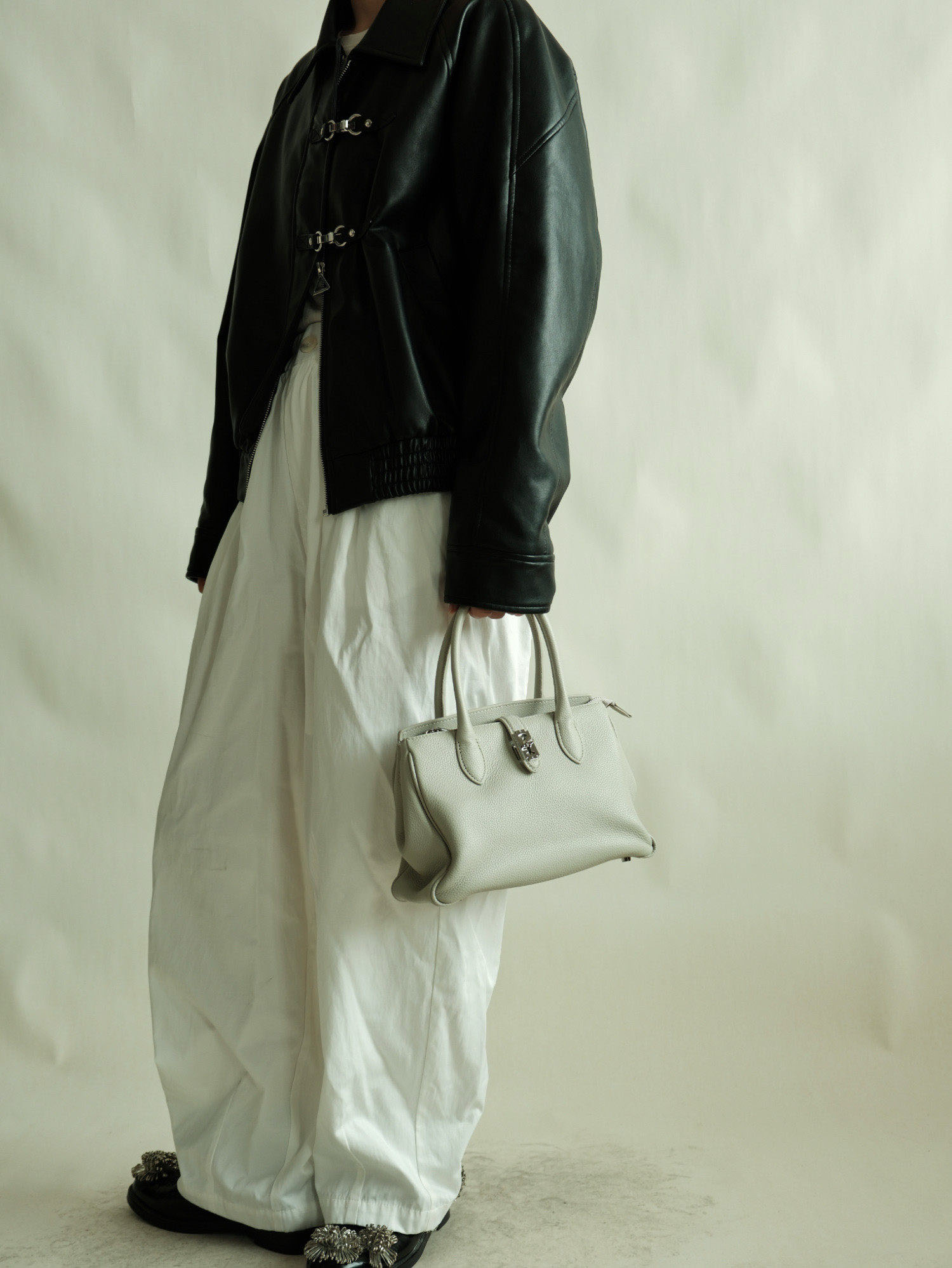 香港狄記皮具 狄記 原創真皮手工 ins郵差包 ins風格包包 頭層牛皮包包 皮革 原創手工真皮 皮件 DEEPKEE 復古真皮手工包