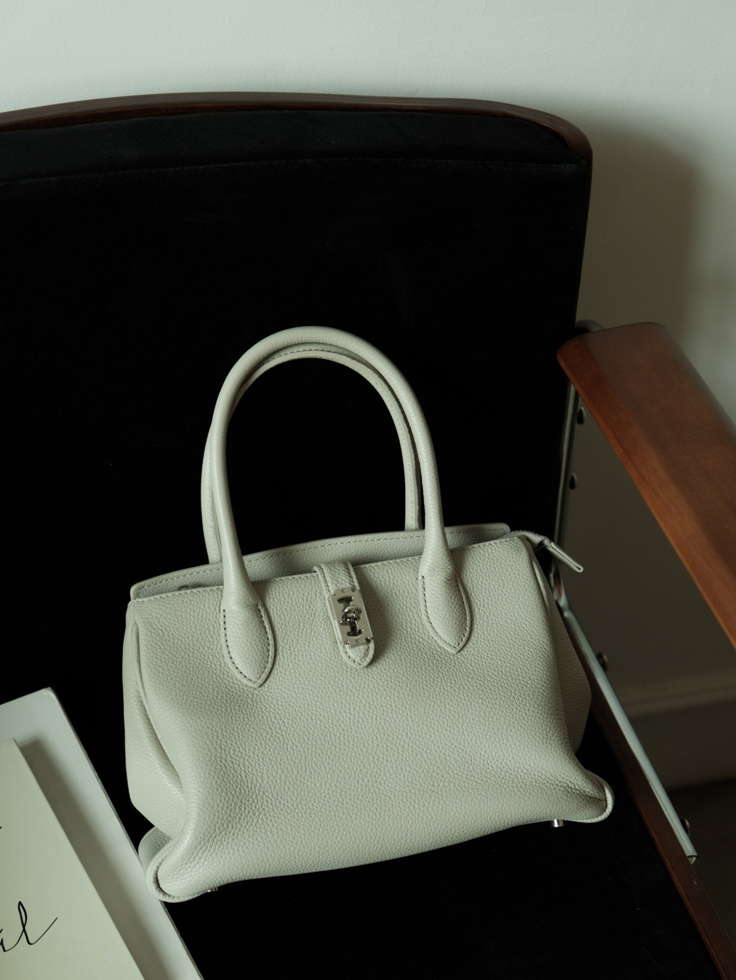 香港狄記皮具 狄記 原創真皮手工 ins郵差包 ins風格包包 頭層牛皮包包 皮革 原創手工真皮 皮件 DEEPKEE 復古真皮手工包