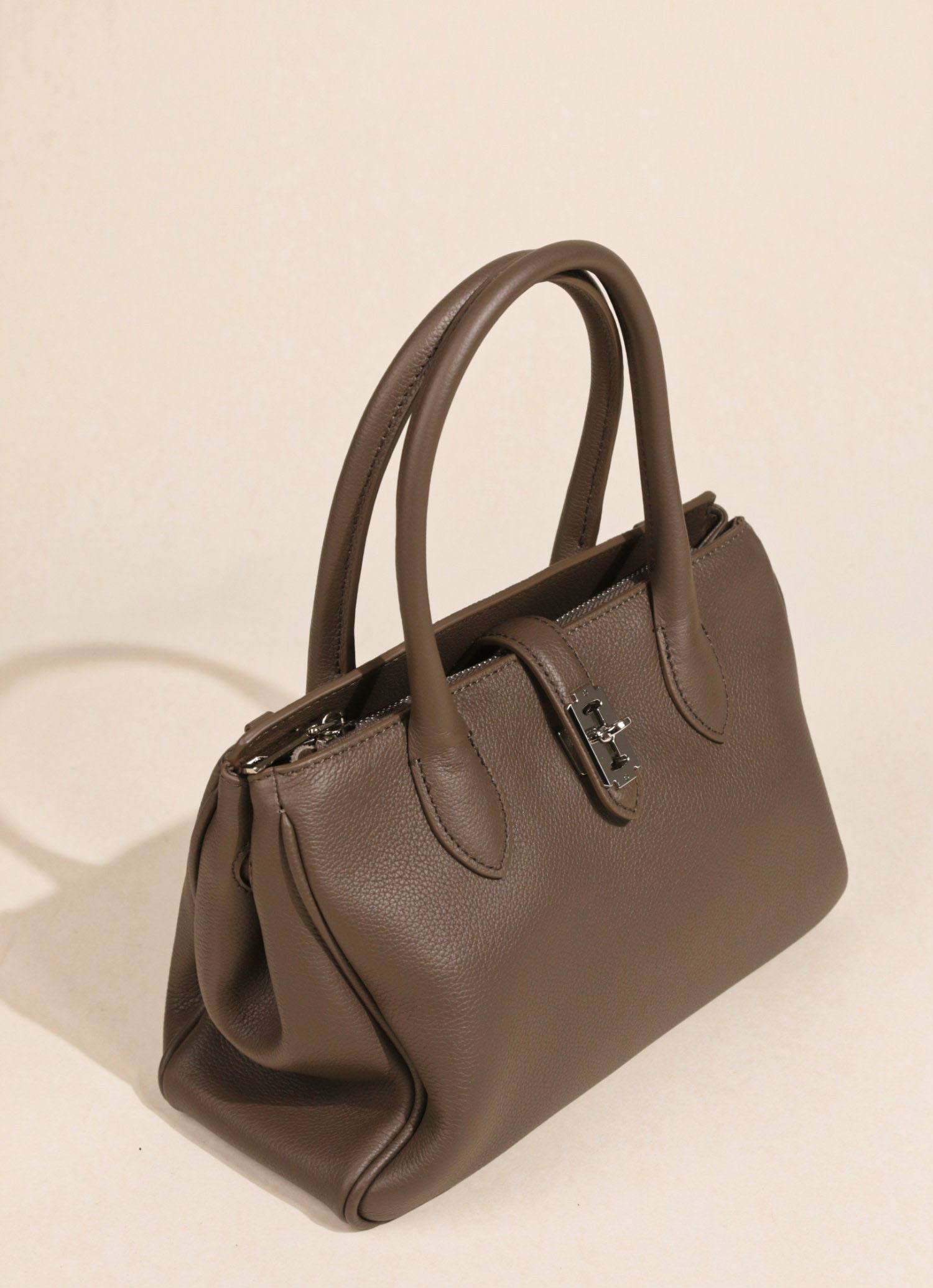 香港狄記皮具 狄記 原創真皮手工 ins郵差包 ins風格包包 頭層牛皮包包 皮革 原創手工真皮 皮件 DEEPKEE 復古真皮手工包