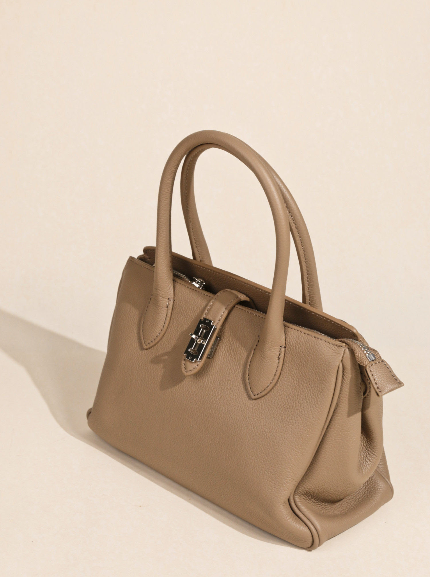 香港狄記皮具 狄記 原創真皮手工 ins郵差包 ins風格包包 頭層牛皮包包 皮革 原創手工真皮 皮件 DEEPKEE 復古真皮手工包