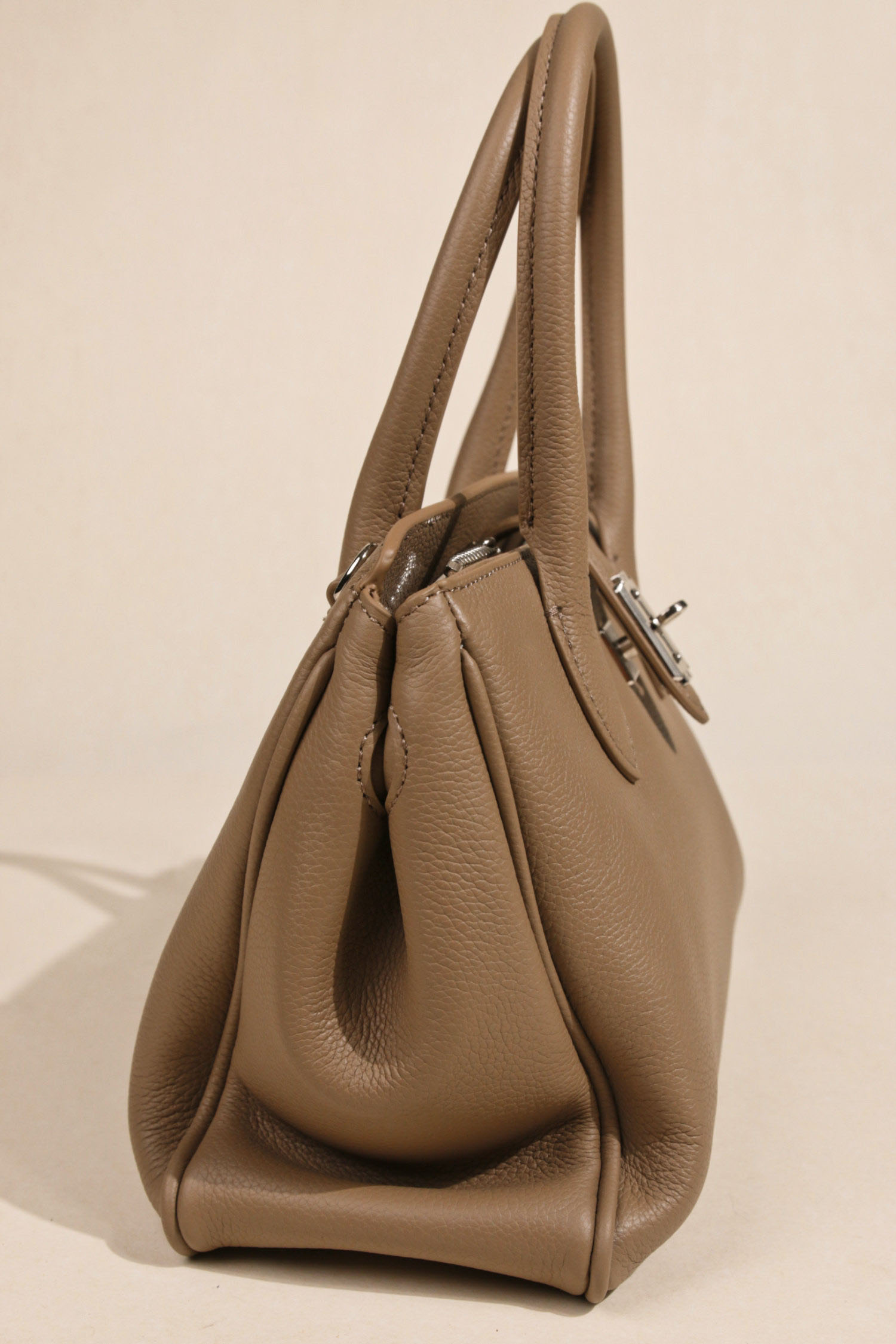 香港狄記皮具 狄記 原創真皮手工 ins郵差包 ins風格包包 頭層牛皮包包 皮革 原創手工真皮 皮件 DEEPKEE 復古真皮手工包