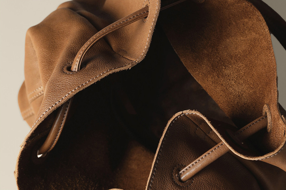 香港狄記皮具 狄記 原創真皮手工 ins郵差包 ins風格包包 頭層牛皮包包 皮革 原創手工真皮 皮件 DEEPKEE 復古真皮手工包