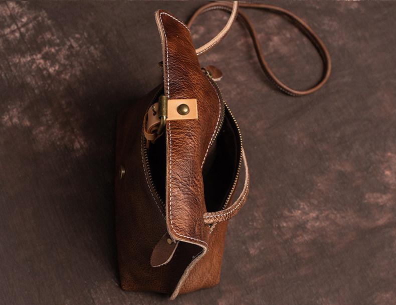 香港狄記皮具 狄記 原創真皮手工 ins郵差包 ins風格包包 頭層牛皮包包 皮革 原創手工真皮 皮件 DEEPKEE 復古真皮手工包