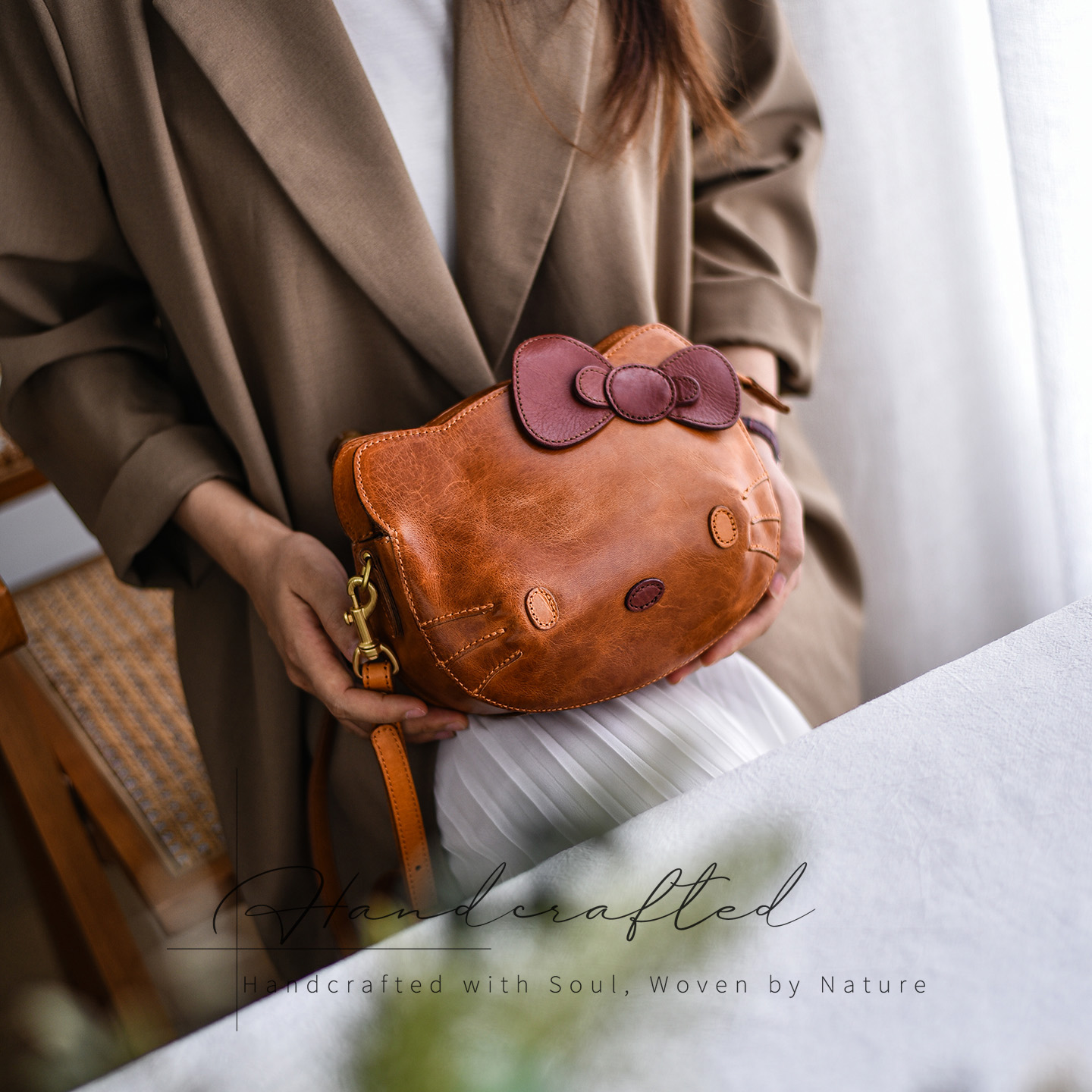 香港狄記手工製作 - 原創 頭層植鞣牛皮 可愛Kitty包 HZ_6302號