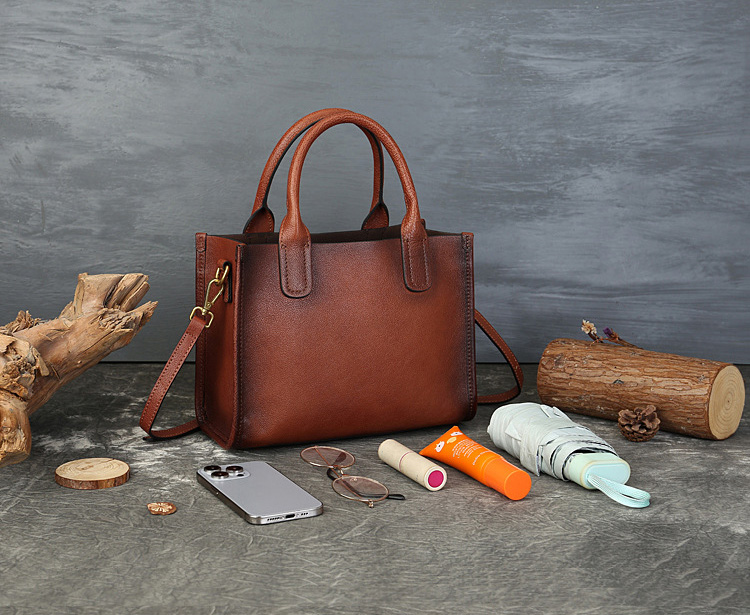 香港狄記皮具 狄記 原創真皮手工 ins郵差包 ins風格包包 頭層牛皮包包 皮革 原創手工真皮 皮件 DEEPKEE 復古真皮手工包