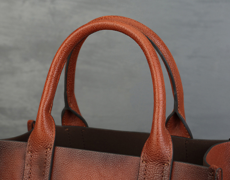 香港狄記皮具 狄記 原創真皮手工 ins郵差包 ins風格包包 頭層牛皮包包 皮革 原創手工真皮 皮件 DEEPKEE 復古真皮手工包