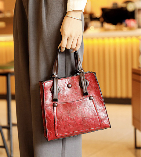 香港狄記皮具 狄記 原創真皮手工 ins郵差包 ins風格包包 頭層牛皮包包 皮革 原創手工真皮 皮件 DEEPKEE 復古真皮手工包