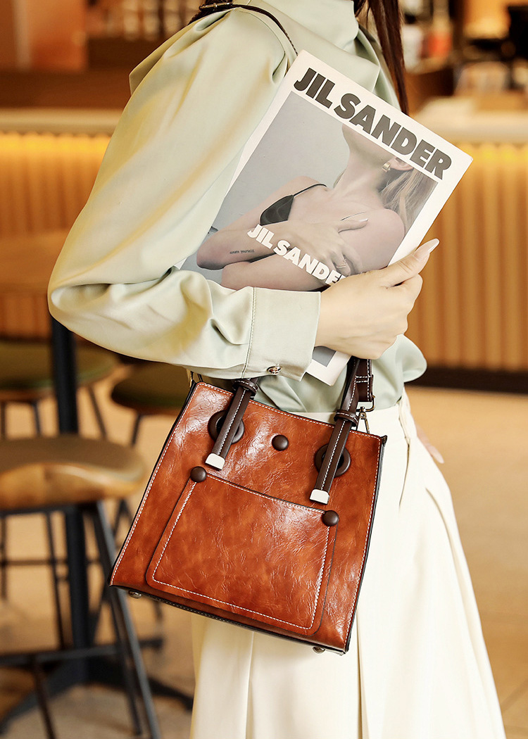 香港狄記皮具 狄記 原創真皮手工 ins郵差包 ins風格包包 頭層牛皮包包 皮革 原創手工真皮 皮件 DEEPKEE 復古真皮手工包