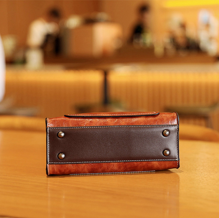 香港狄記皮具 狄記 原創真皮手工 ins郵差包 ins風格包包 頭層牛皮包包 皮革 原創手工真皮 皮件 DEEPKEE 復古真皮手工包