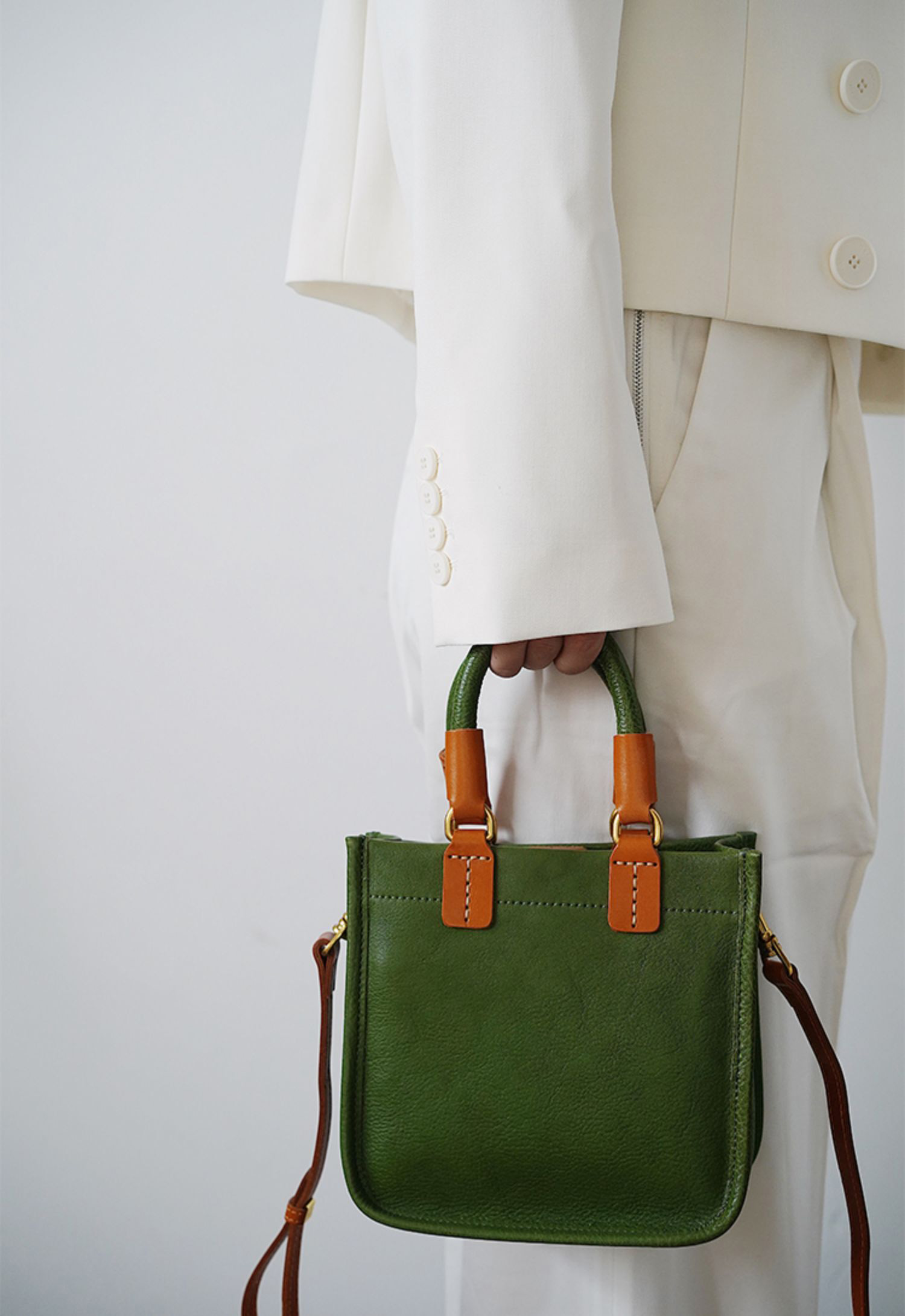 香港狄記皮具 狄記 原創真皮手工 ins郵差包 ins風格包包 頭層牛皮包包 皮革 原創手工真皮 皮件 DEEPKEE 復古真皮手工包