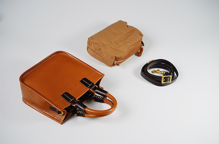 香港狄記皮具 狄記 原創真皮手工 ins郵差包 ins風格包包 頭層牛皮包包 皮革 原創手工真皮 皮件 DEEPKEE 復古真皮手工包