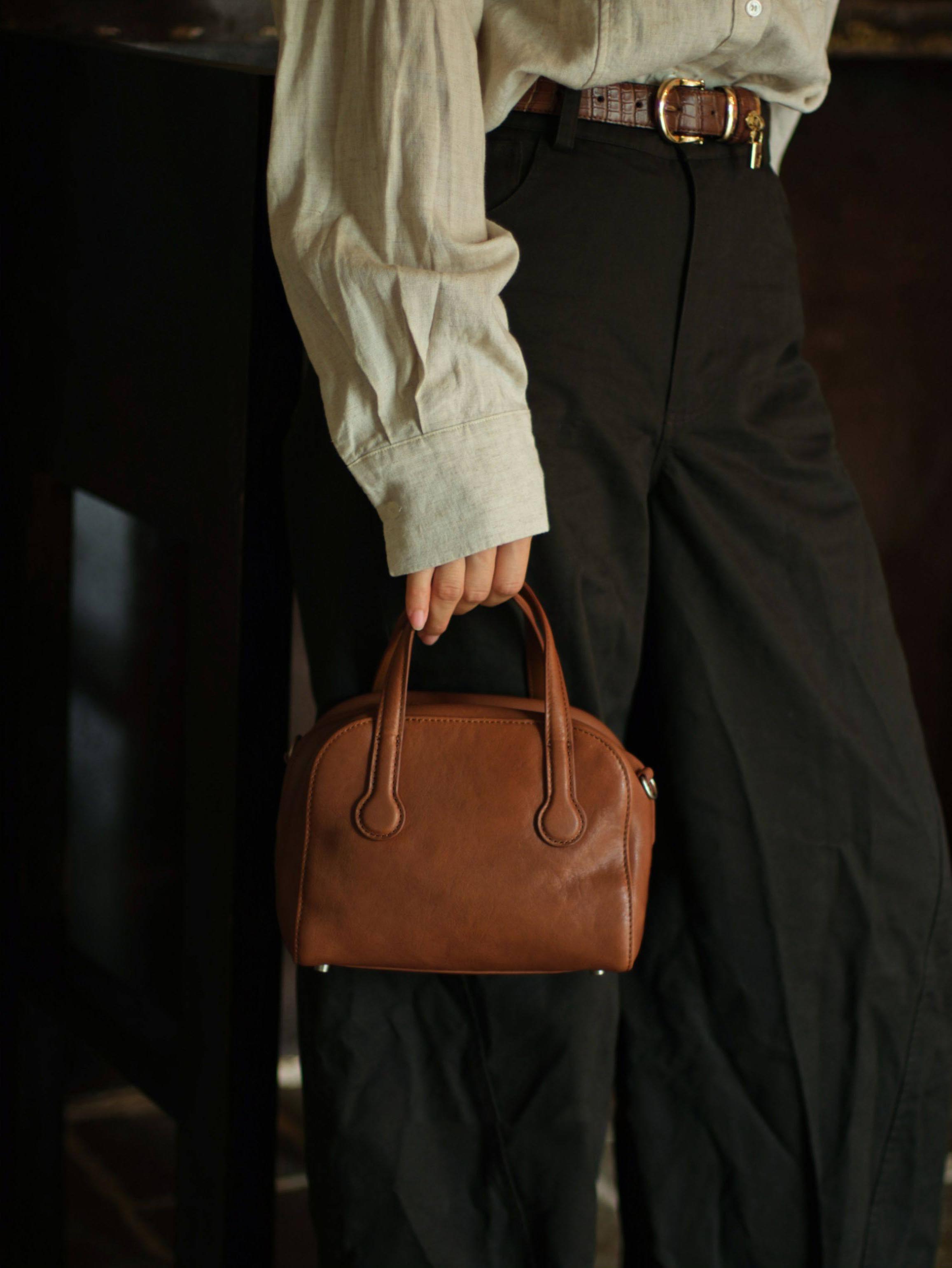 香港狄記皮具 狄記 原創真皮手工 ins郵差包 ins風格包包 頭層牛皮包包 皮革 原創手工真皮 皮件 DEEPKEE 復古真皮手工包