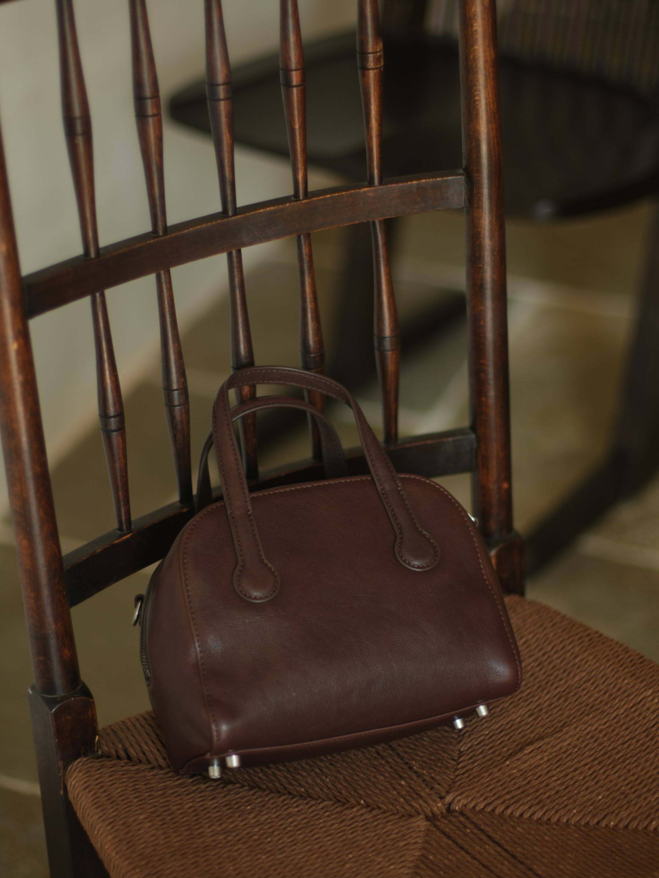 香港狄記皮具 狄記 原創真皮手工 ins郵差包 ins風格包包 頭層牛皮包包 皮革 原創手工真皮 皮件 DEEPKEE 復古真皮手工包