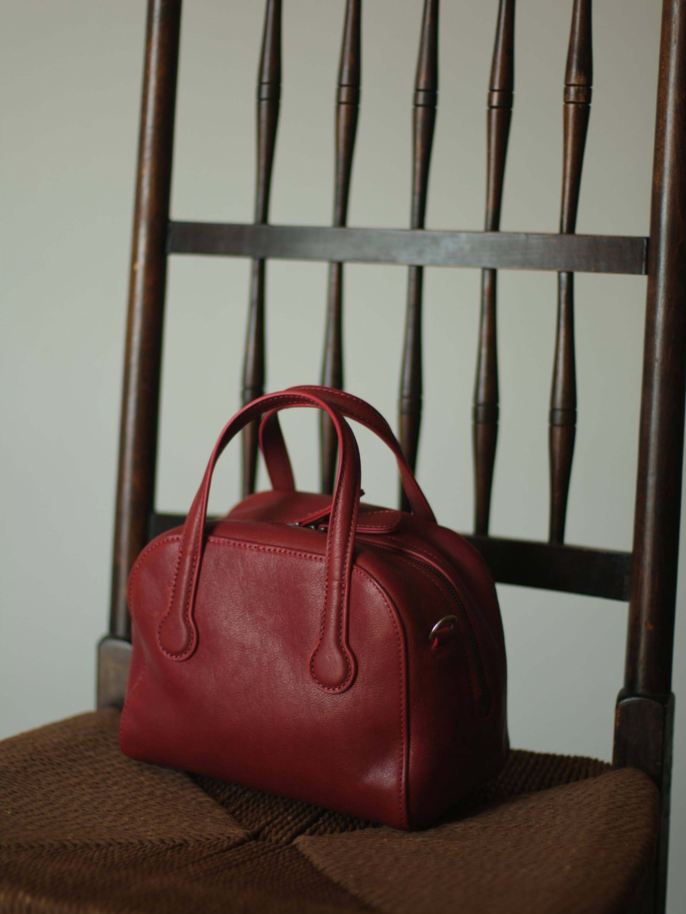 香港狄記皮具 狄記 原創真皮手工 ins郵差包 ins風格包包 頭層牛皮包包 皮革 原創手工真皮 皮件 DEEPKEE 復古真皮手工包