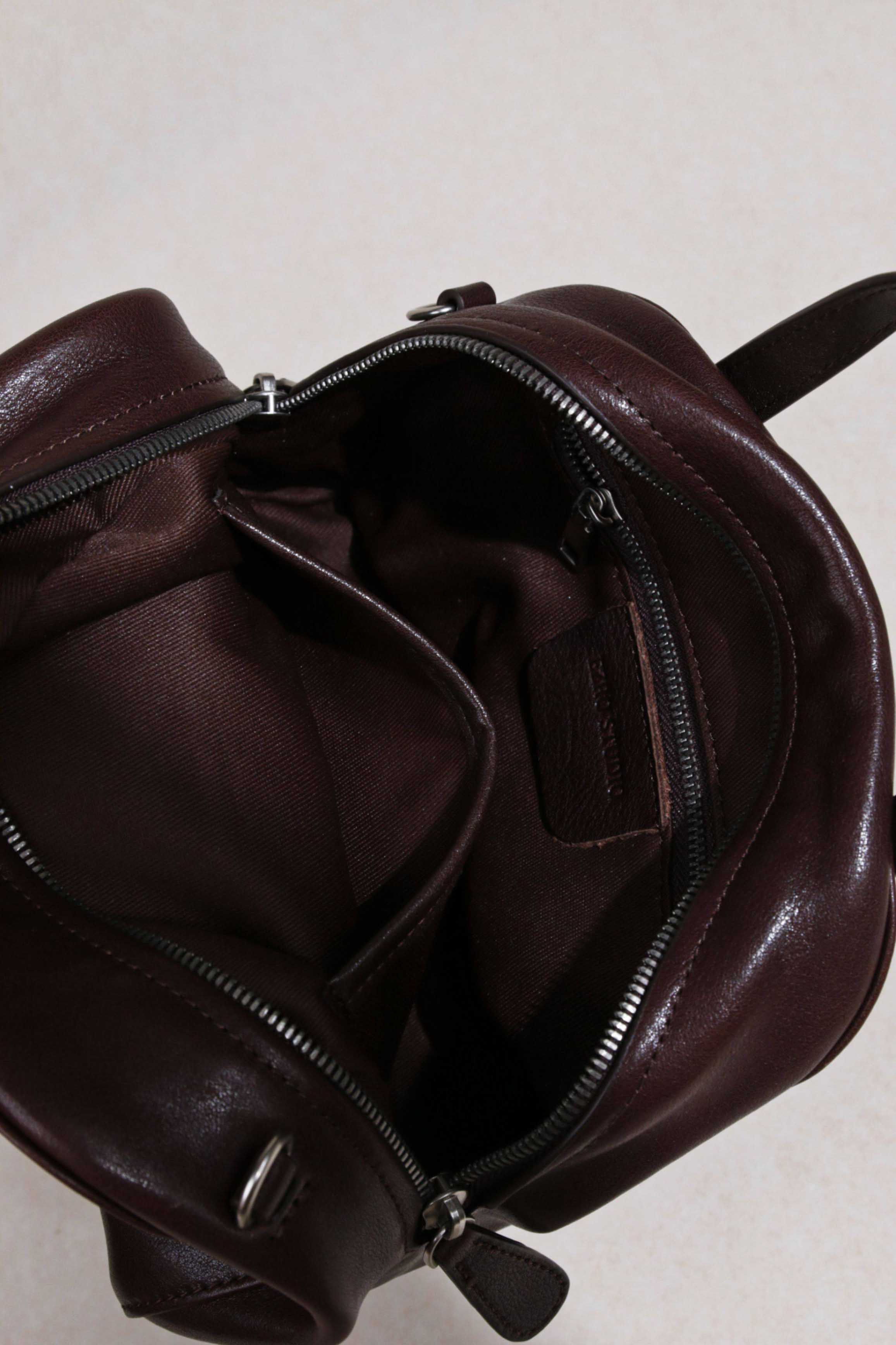 香港狄記皮具 狄記 原創真皮手工 ins郵差包 ins風格包包 頭層牛皮包包 皮革 原創手工真皮 皮件 DEEPKEE 復古真皮手工包