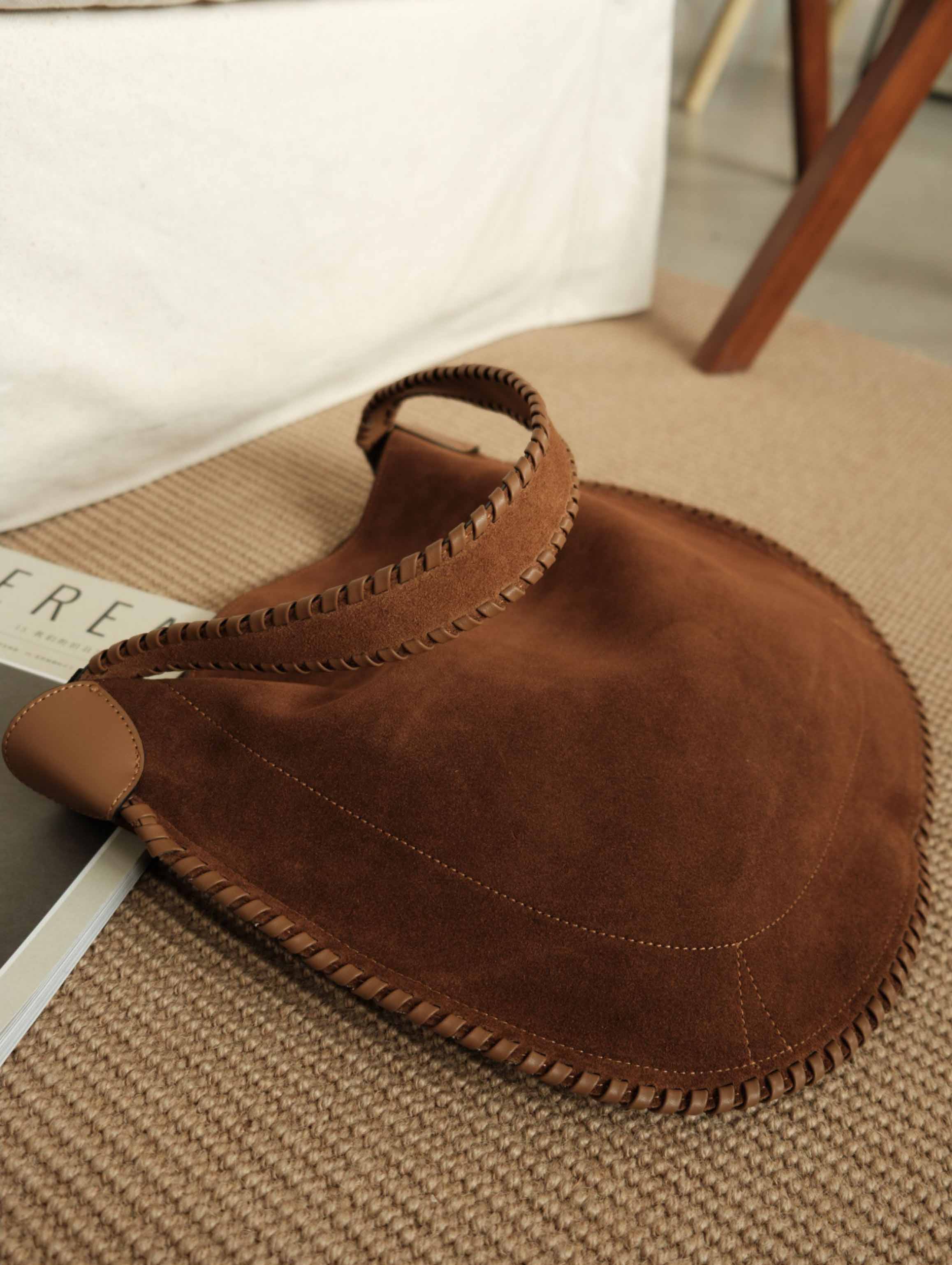 香港狄記皮具 狄記 原創真皮手工 ins郵差包 ins風格包包 頭層牛皮包包 皮革 原創手工真皮 皮件 DEEPKEE 復古真皮手工包