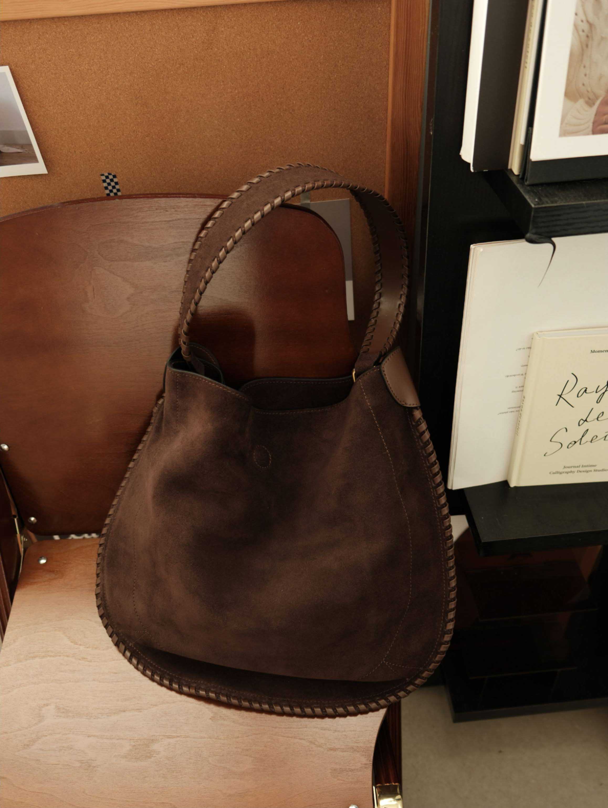 香港狄記皮具 狄記 原創真皮手工 ins郵差包 ins風格包包 頭層牛皮包包 皮革 原創手工真皮 皮件 DEEPKEE 復古真皮手工包