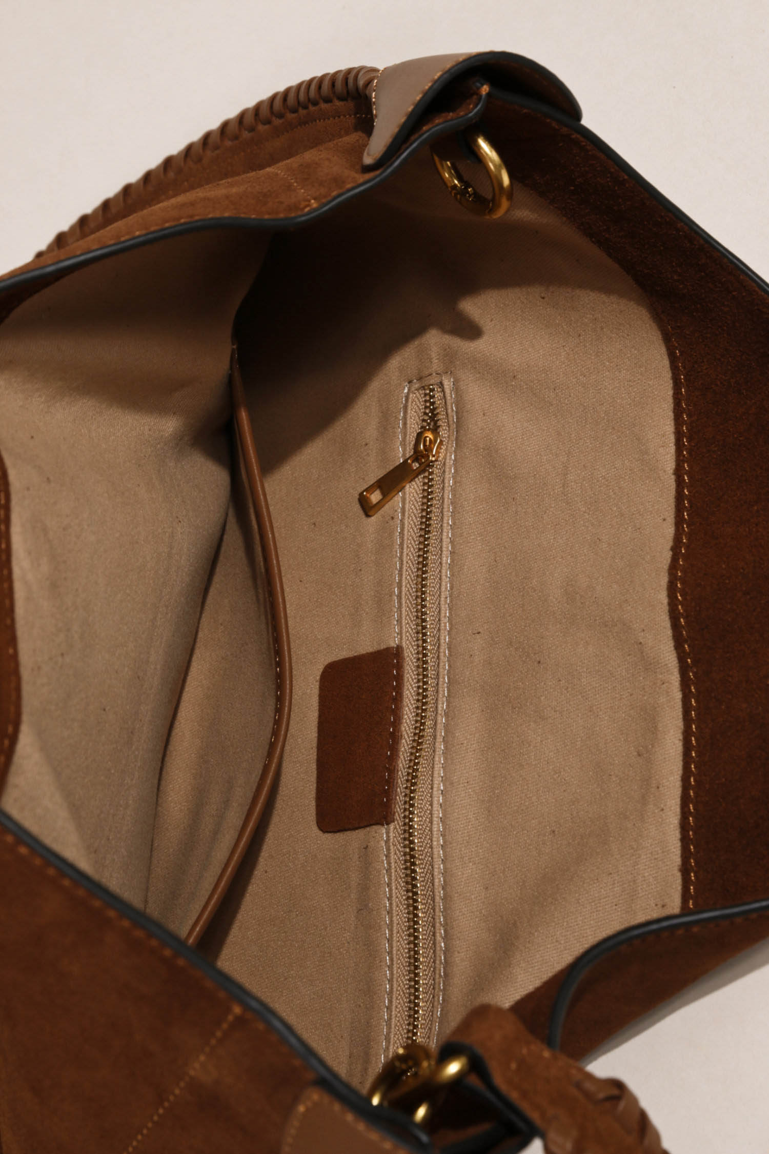 香港狄記皮具 狄記 原創真皮手工 ins郵差包 ins風格包包 頭層牛皮包包 皮革 原創手工真皮 皮件 DEEPKEE 復古真皮手工包