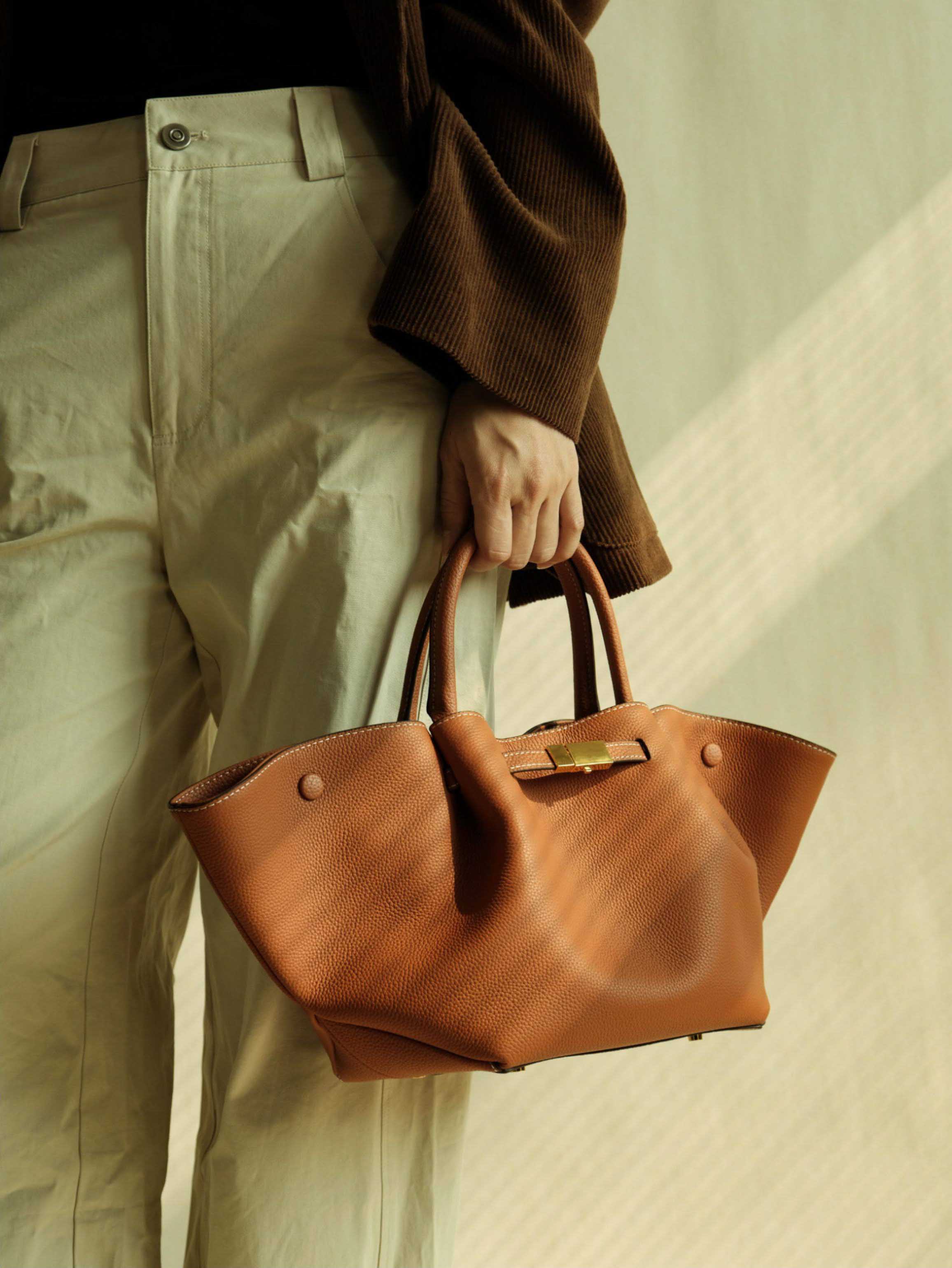 香港狄記皮具 狄記 原創真皮手工 ins郵差包 ins風格包包 頭層牛皮包包 皮革 原創手工真皮 皮件 DEEPKEE 復古真皮手工包