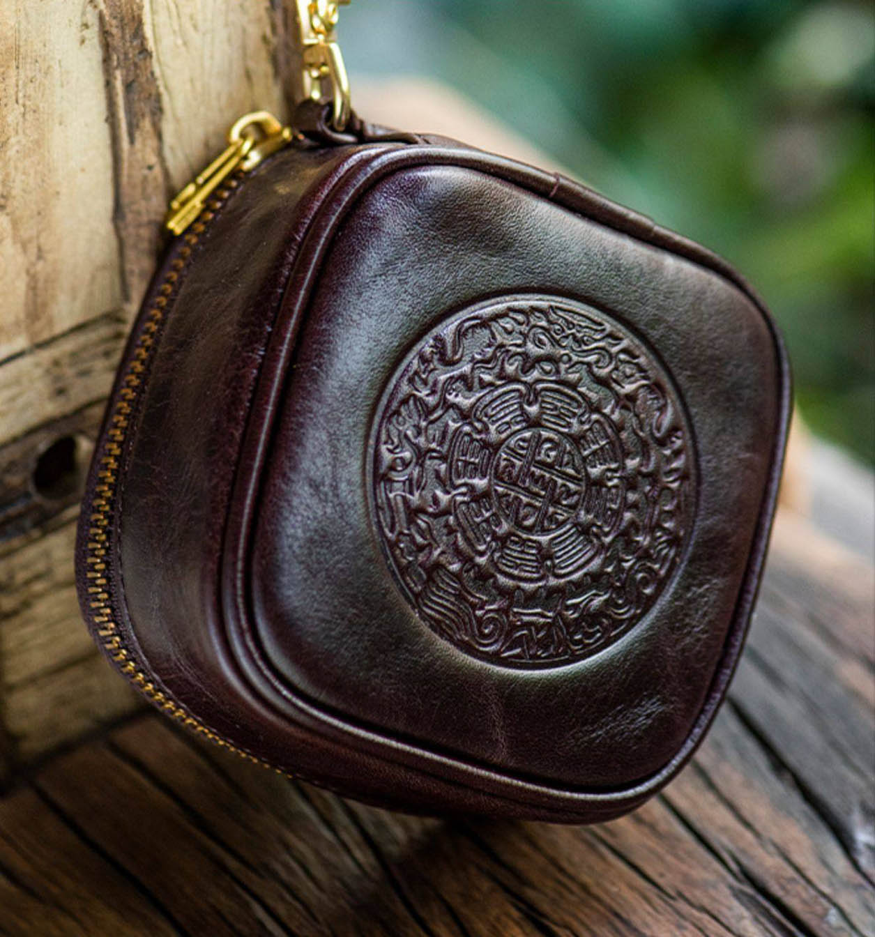 香港狄記皮具 狄記 原創真皮手工 ins郵差包 ins風格包包 頭層牛皮包包 皮革 原創手工真皮 皮件 DEEPKEE 復古真皮手工包