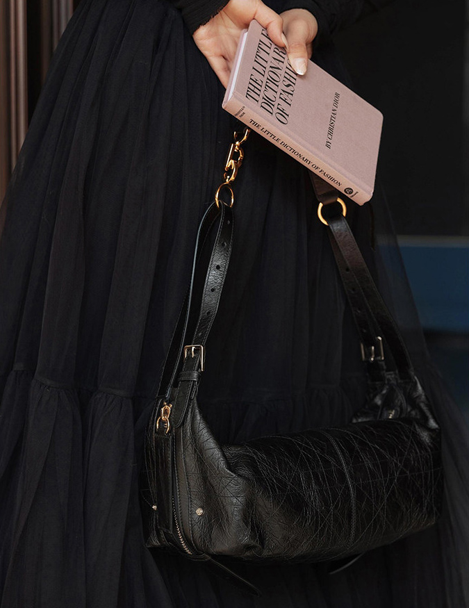 香港狄記皮具 狄記 原創真皮手工 ins郵差包 ins風格包包 頭層牛皮包包 皮革 原創手工真皮 皮件 DEEPKEE 復古真皮手工包