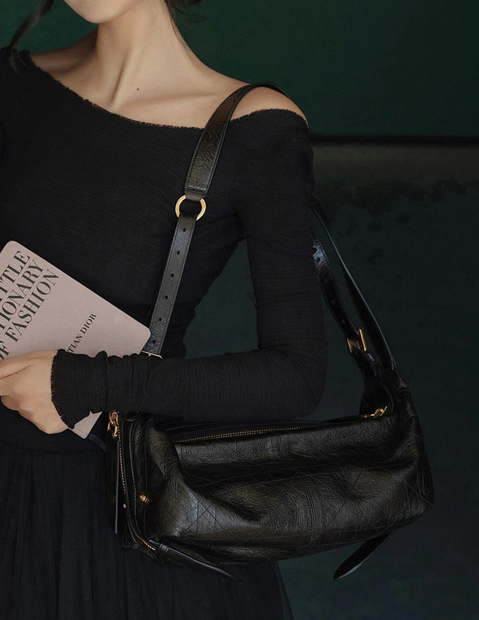 DEEPKEE journey真皮餃子包 2650 號