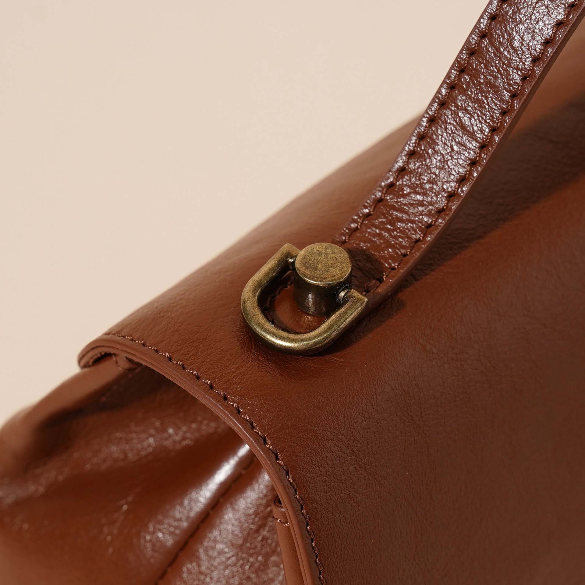 香港狄記皮具 狄記 原創真皮手工 ins郵差包 ins風格包包 頭層牛皮包包 皮革 原創手工真皮 皮件 DEEPKEE 復古真皮手工包