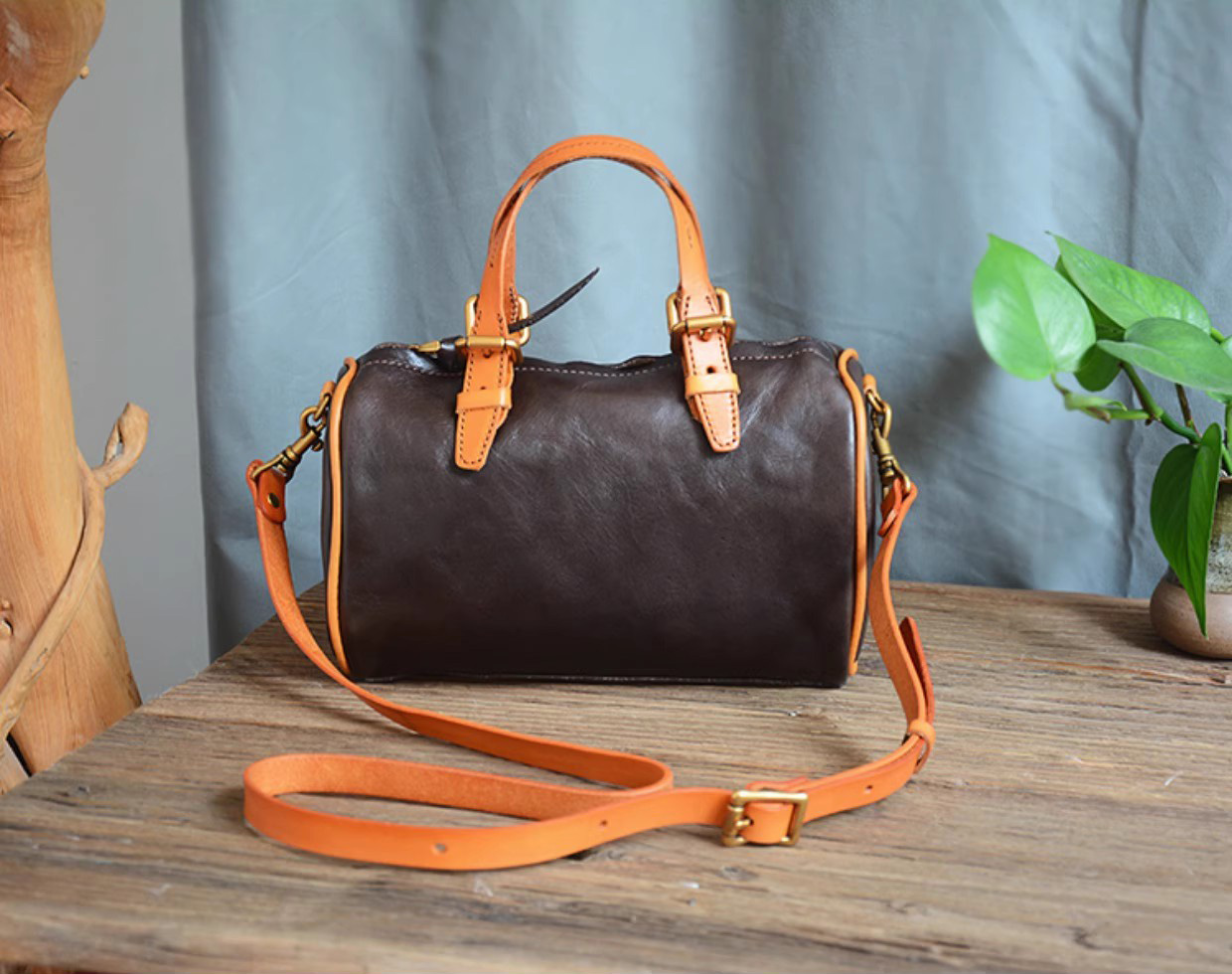 香港狄記皮具 狄記 原創真皮手工 ins郵差包 ins風格包包 頭層牛皮包包 皮革 原創手工真皮 皮件 DEEPKEE 復古真皮手工包