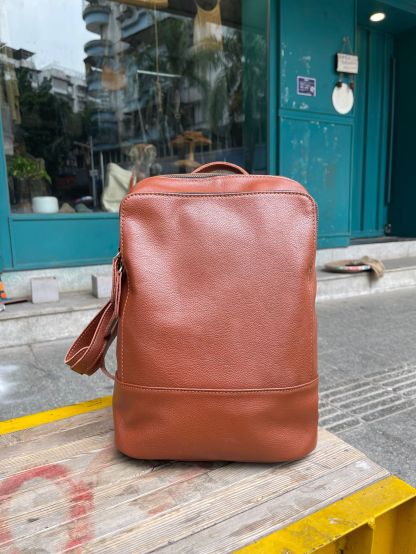 香港狄記手工製作 - 植鞣皮雙肩包701號