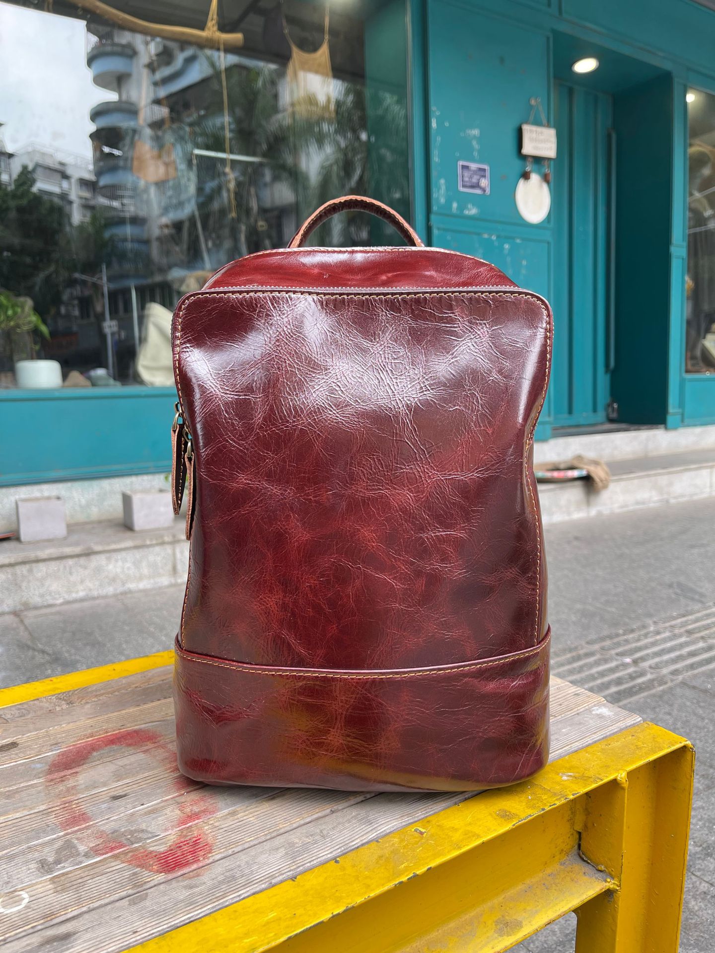 香港狄記手工製作 - 植鞣皮雙肩包701號