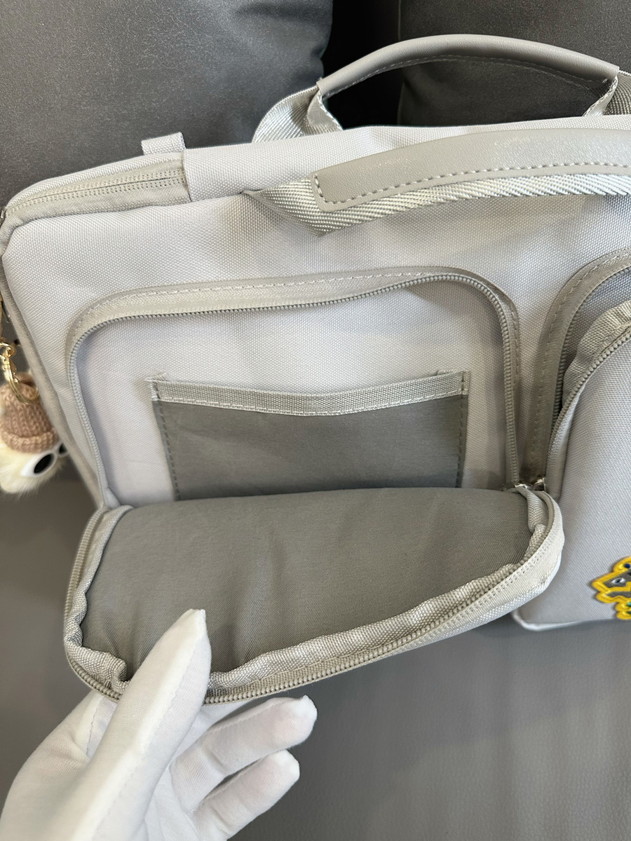 DEEPKEE BAGS 正品卡通怪物貼布電腦包 FF002號