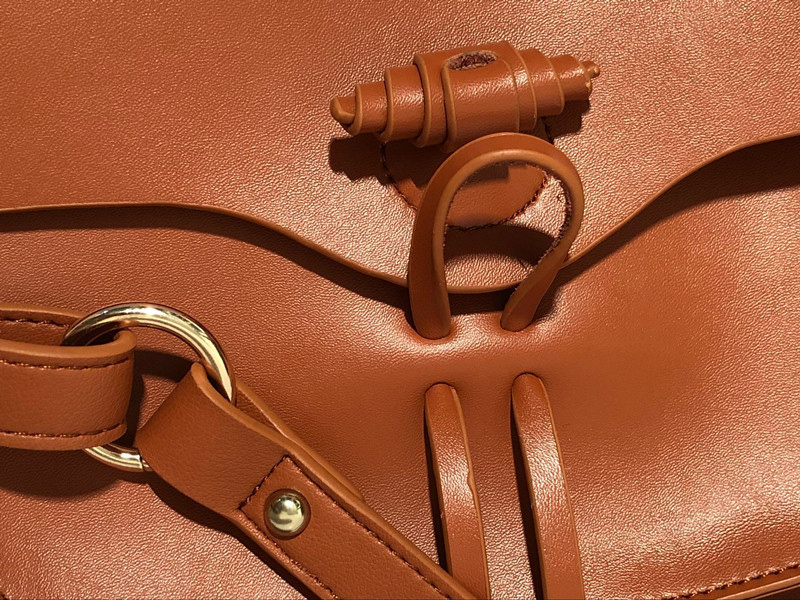 香港狄記皮具 狄記 原創真皮手工 ins郵差包 ins風格包包 頭層牛皮包包 皮革 原創手工真皮 皮件 DEEPKEE 復古真皮手工包