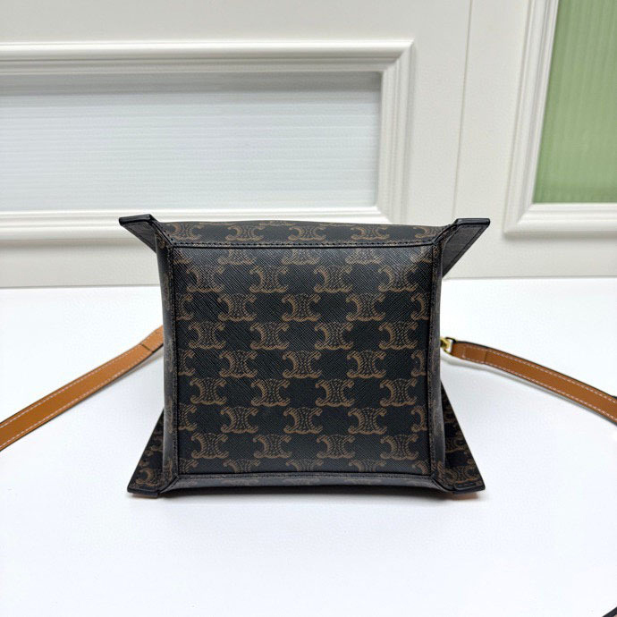 香港狄記皮具 狄記 原創真皮手工 ins郵差包 ins風格包包 頭層牛皮包包 皮革 原創手工真皮 皮件 DEEPKEE 復古真皮手工包