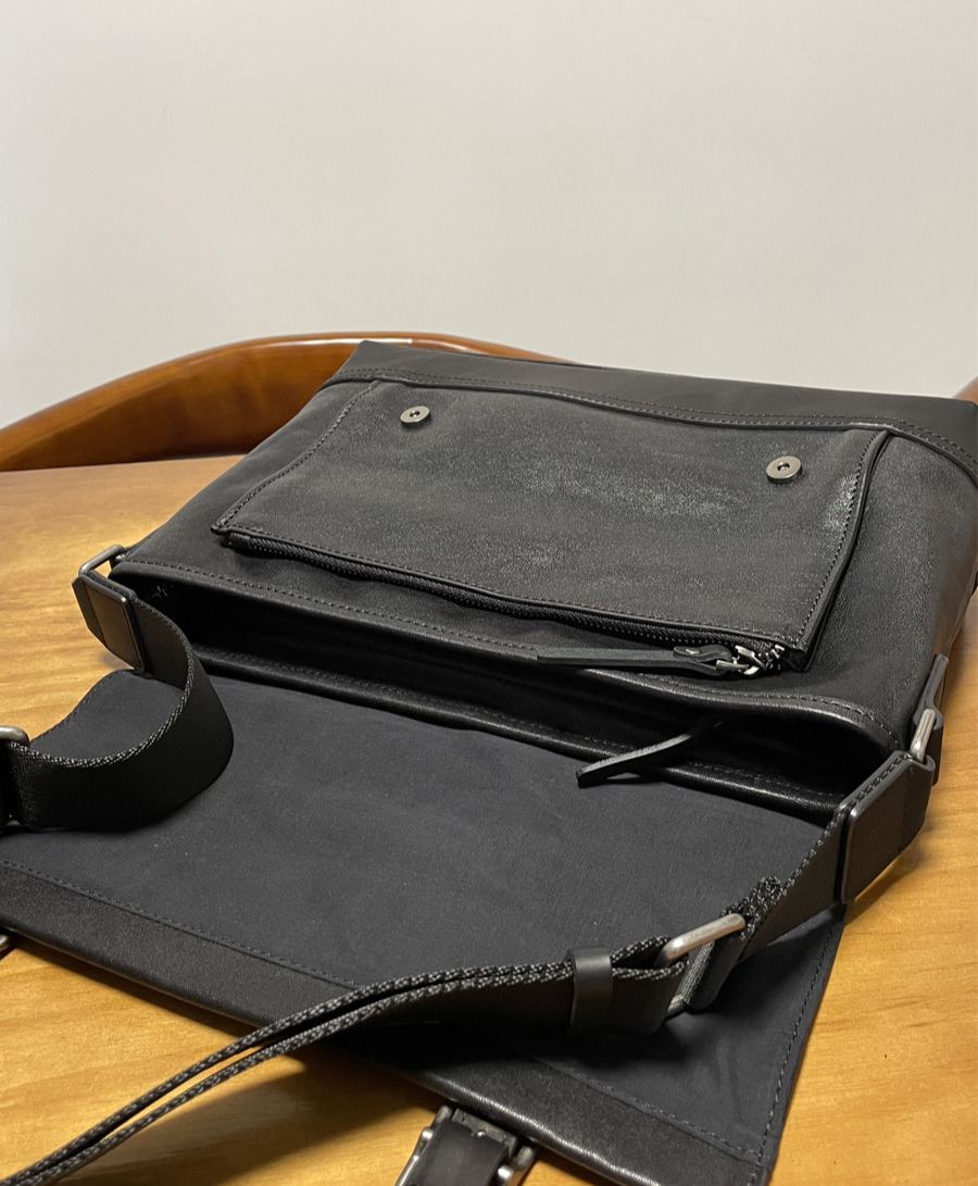 DEEPKEE 高級感植鞣皮男士通勤斜挎包 頭層牛皮復古郵差包 8619 號