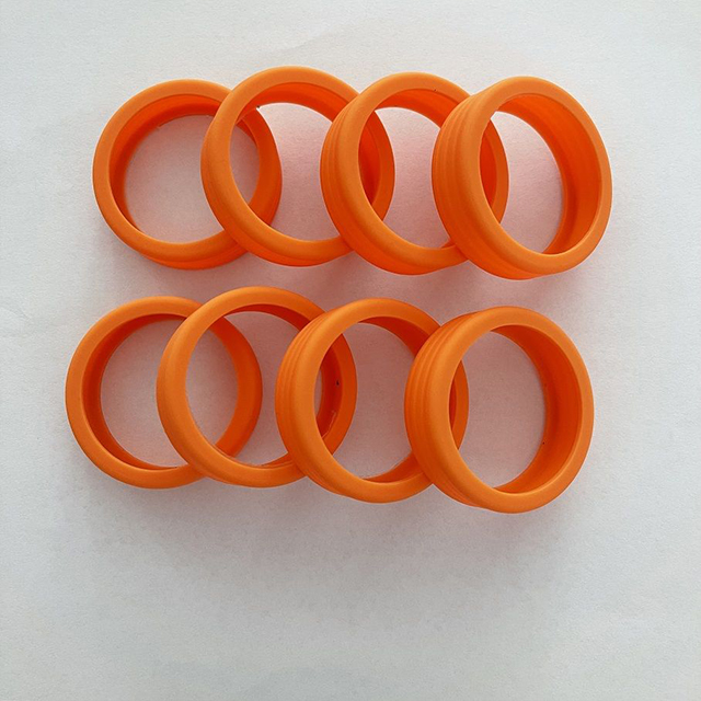 🧳🔇These luggage wheel covers not only protect your suitcase from wear and tear but also reduce noise.