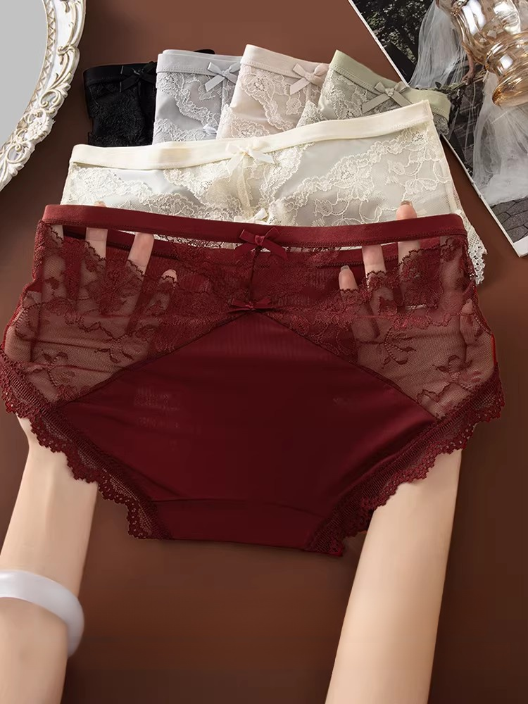 Sexy Hollow-Out Ice Silk Lace Thong