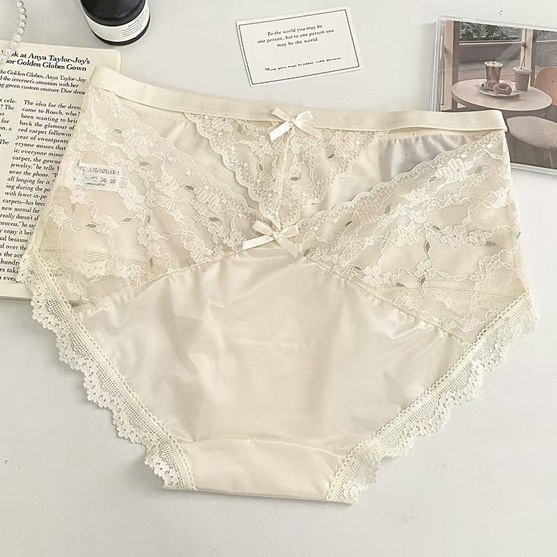 Sexy Hollow-Out Ice Silk Lace Thong