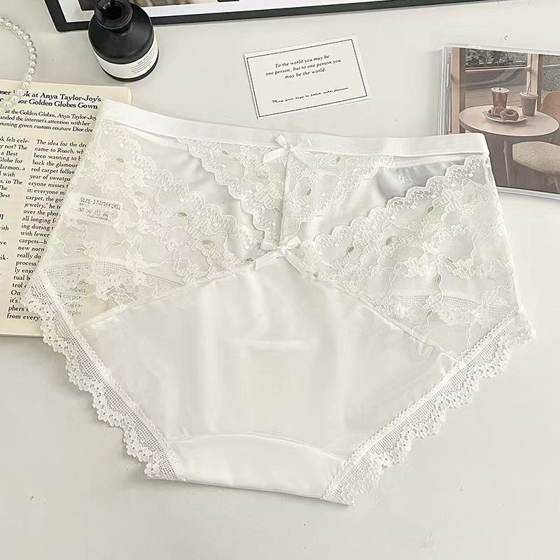 Sexy Hollow-Out Ice Silk Lace Thong