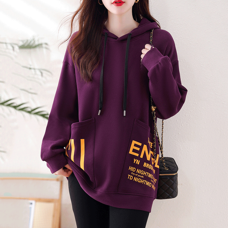 40歲後衛衣要這樣選，遮肚子、遮屁股，年輕十歲的秘密。