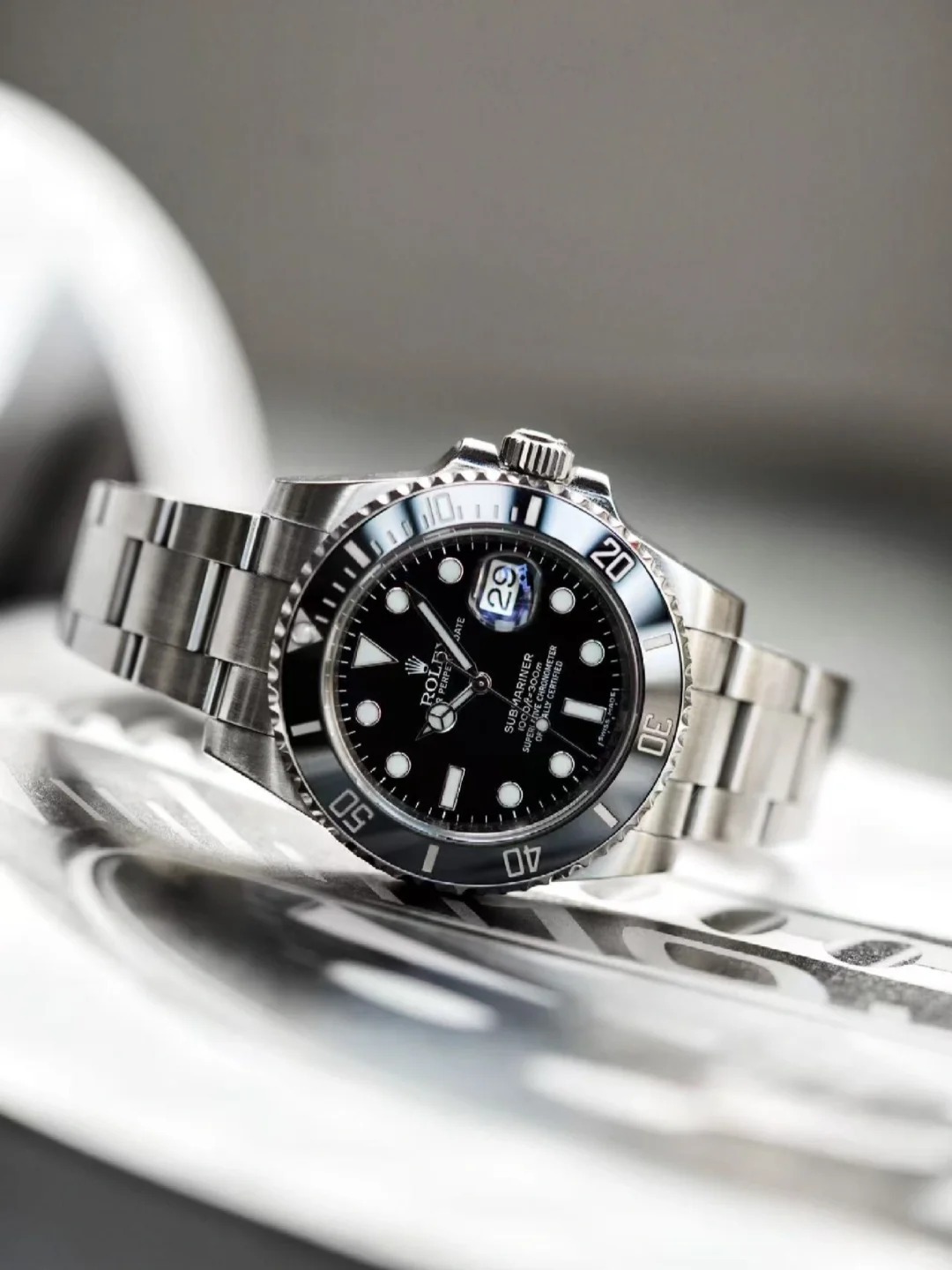 サブマリーナー41 mmオイスター、41 mm、オイスタースチール、リファレンス 124060