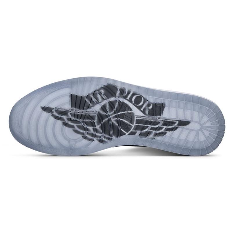 【NIKE×DIOR】Dior × Jordan 1 Retro High OG