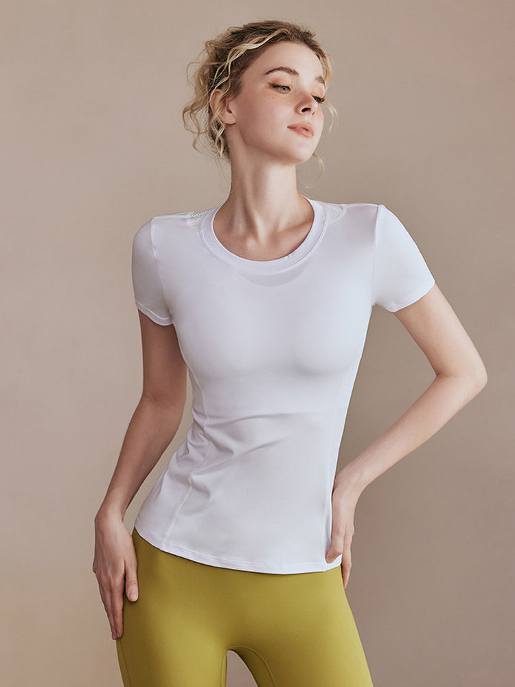 バックメッシュ　通気速乾　半袖シャツ