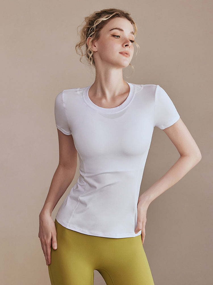 バックメッシュ　通気速乾　半袖シャツ