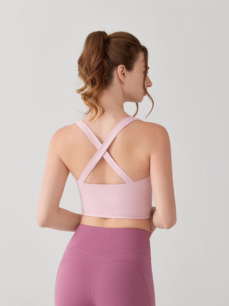 フロントねじり　カップ取り出し可能　スポーツブラ